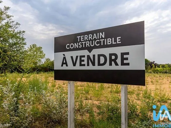 Terrain 331 m²
