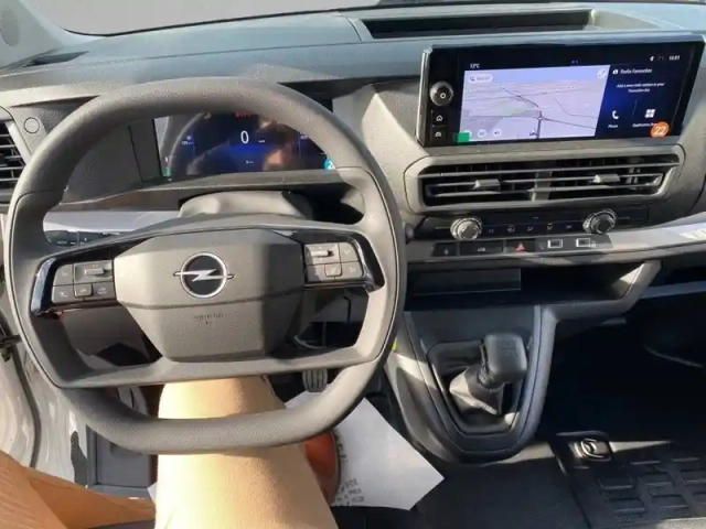 Opel Vivaro fgn taille m bluehdi 145 s&amp;s bvm6 — photo 8