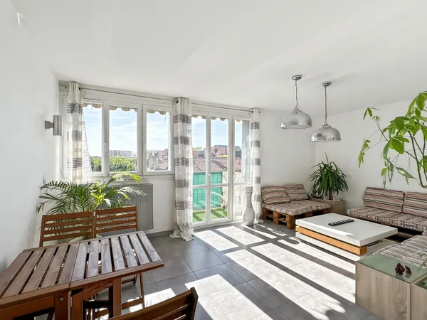 Appartement 4 pièces 79 m²