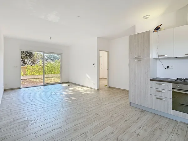 Maison Brignoles 3 pièce(s) 75 m2