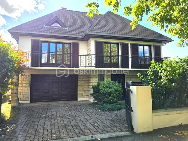 Maison 7 pièces 170 m²