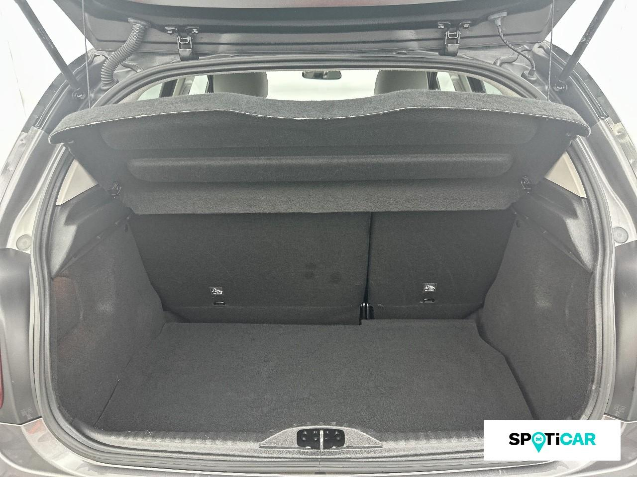 Citroën C3 1.5 bluehdi 100ch s&s shine pack e6.d — photo 6