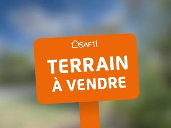 Terrain avec grand garage
