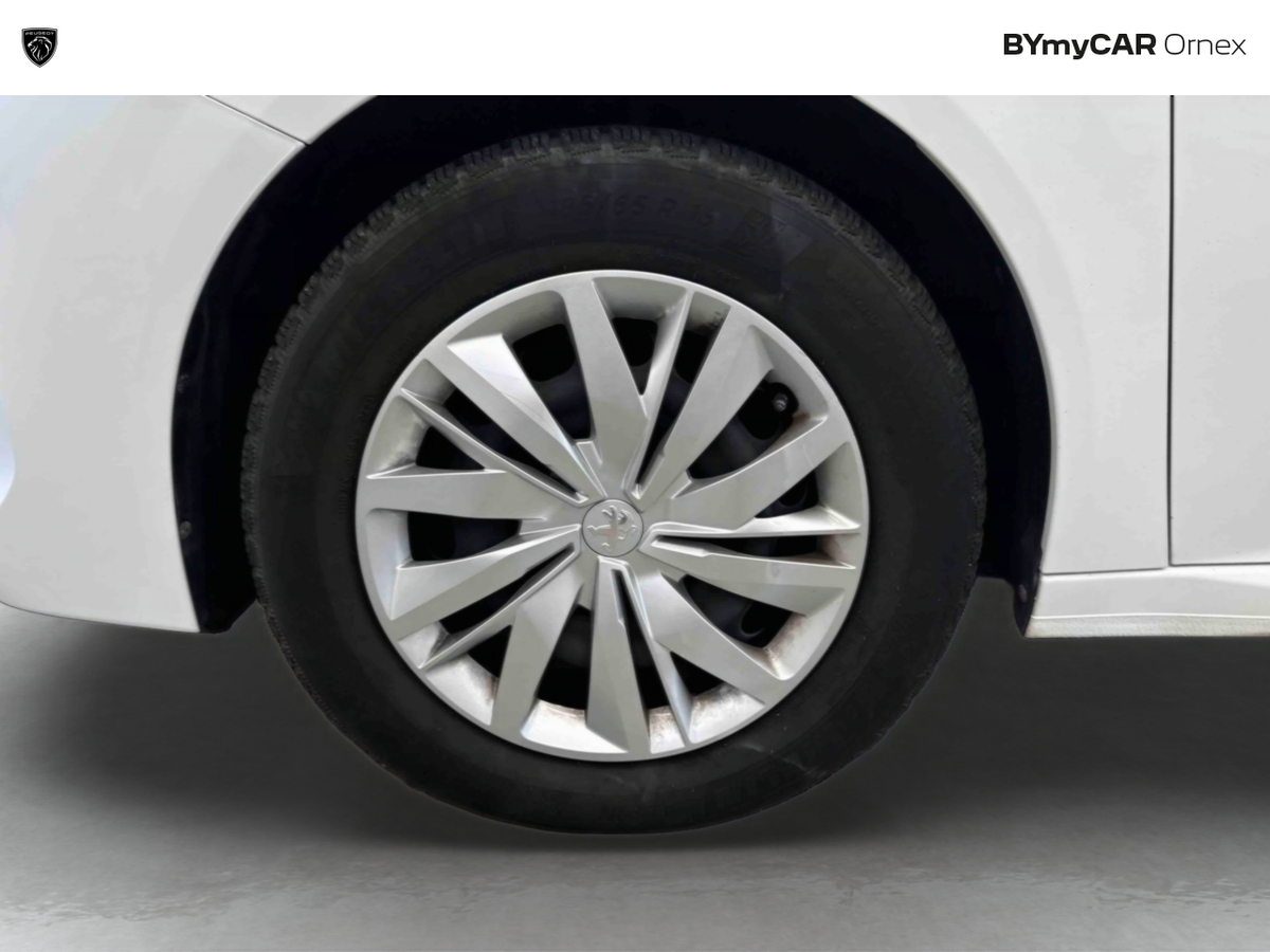 Peugeot 208 BlueHDi 100 S&amp;S BVM6 — photo 14