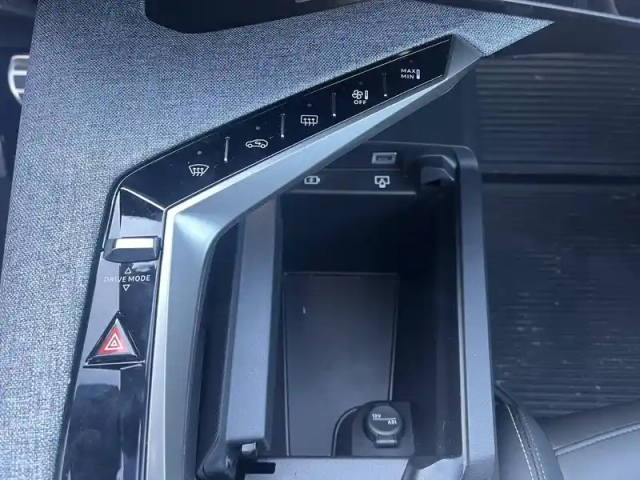 Peugeot 5008 hybrid 145 ch e-dcs6 — photo 95