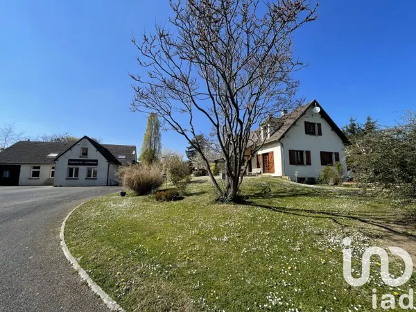 Maison 4 pièces 250 m²