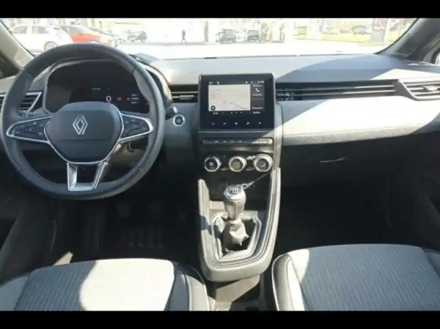 Renault Clio 1.0 tce 90ch techno - 24 — photo 10