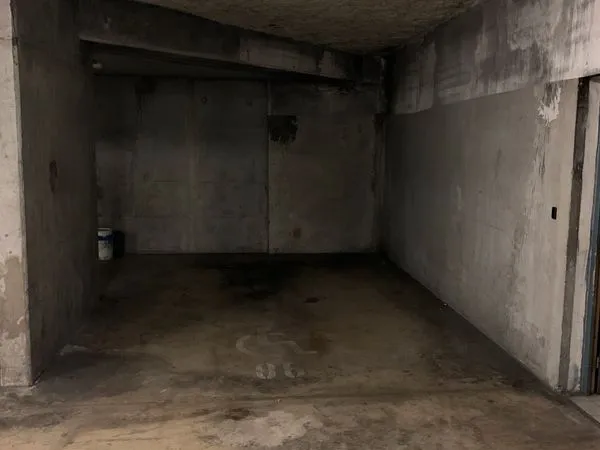 Grand parking