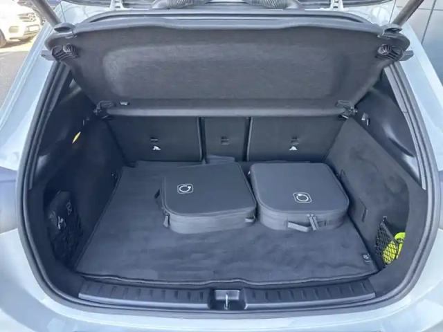 Mercedes Eqa 250+ edition — photo 6