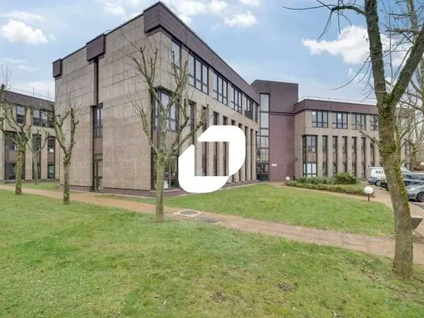 Bureaux 1071 m²