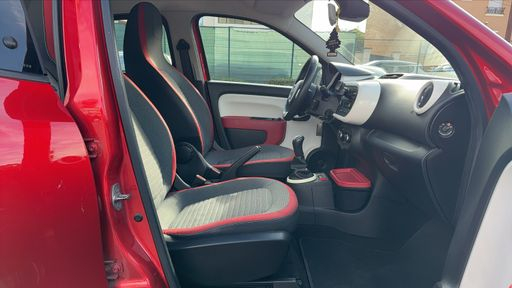 Renault Twingo 1.0 SCe 70 - Intens – 2014 – 116146 km – Essence – Boîte Manuelle — photo 9