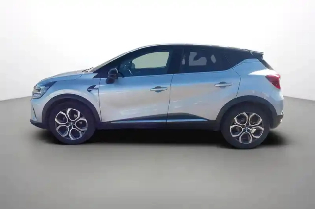 Renault Captur tce 90 — photo 12