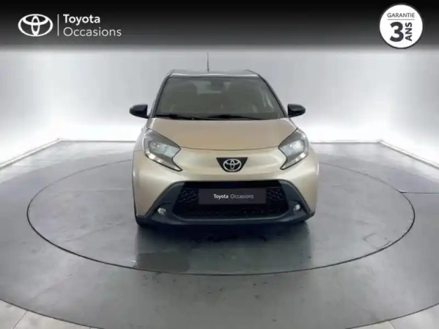 Toyota Aygo x 1.0 vvt-i 72ch design s-cvt my23 — photo 4