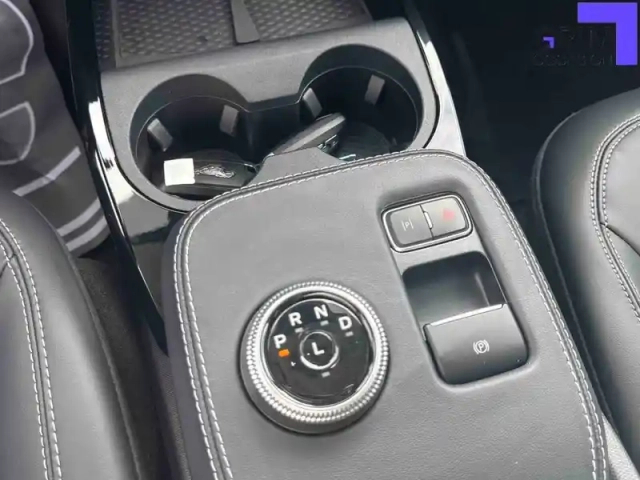 Ford Mustang mach-e standard range 76 kwh 269 ch — photo 10