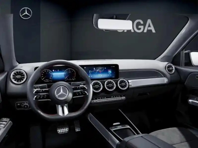 Mercedes Glb 200 d amg line — photo 9