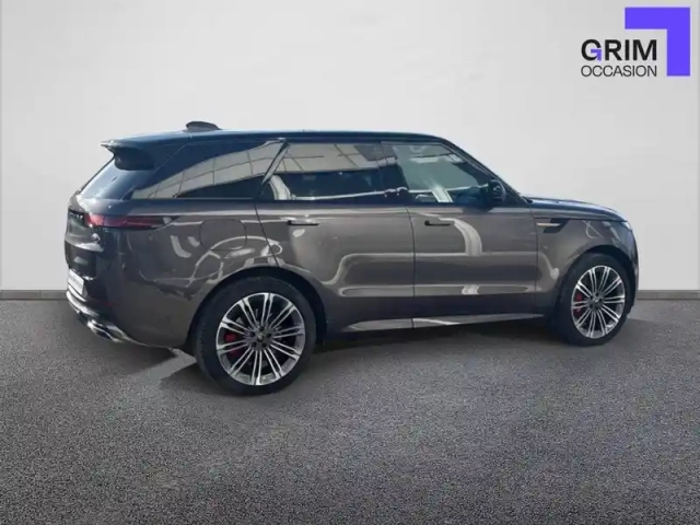 Land Rover Range Rover sport p510e 3.0l i6 phev 510ch — photo 37