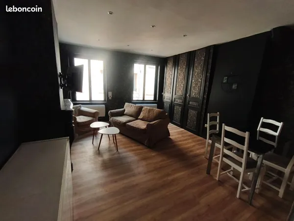 Studio Charlieu centre ville