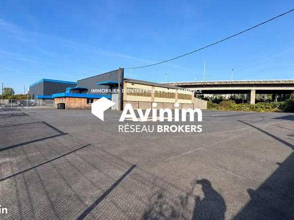 Local 490 m² Le Havre