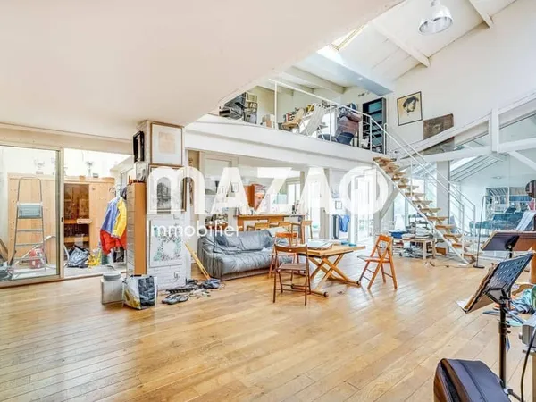 Maison 8 pièces 275 m²
