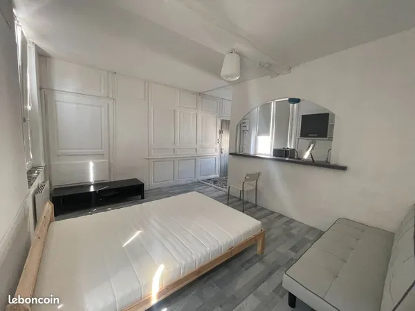 Beauvais — Charmant Studio F1 très lumineux proche commodités - 20m2