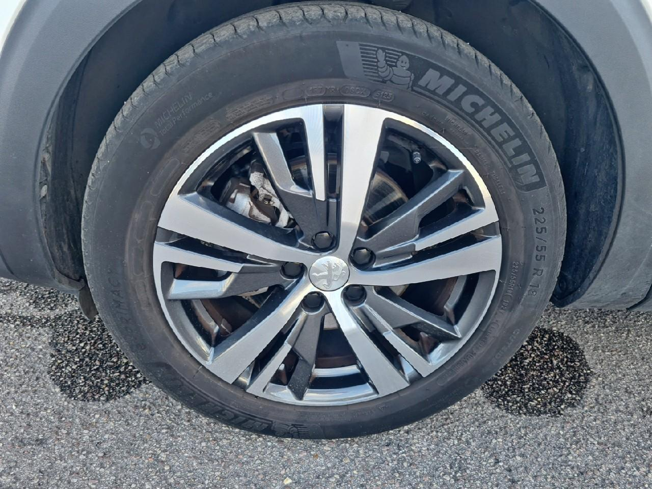 Peugeot 3008 hybrid 136 e-dcs6 allure pack — photo 11