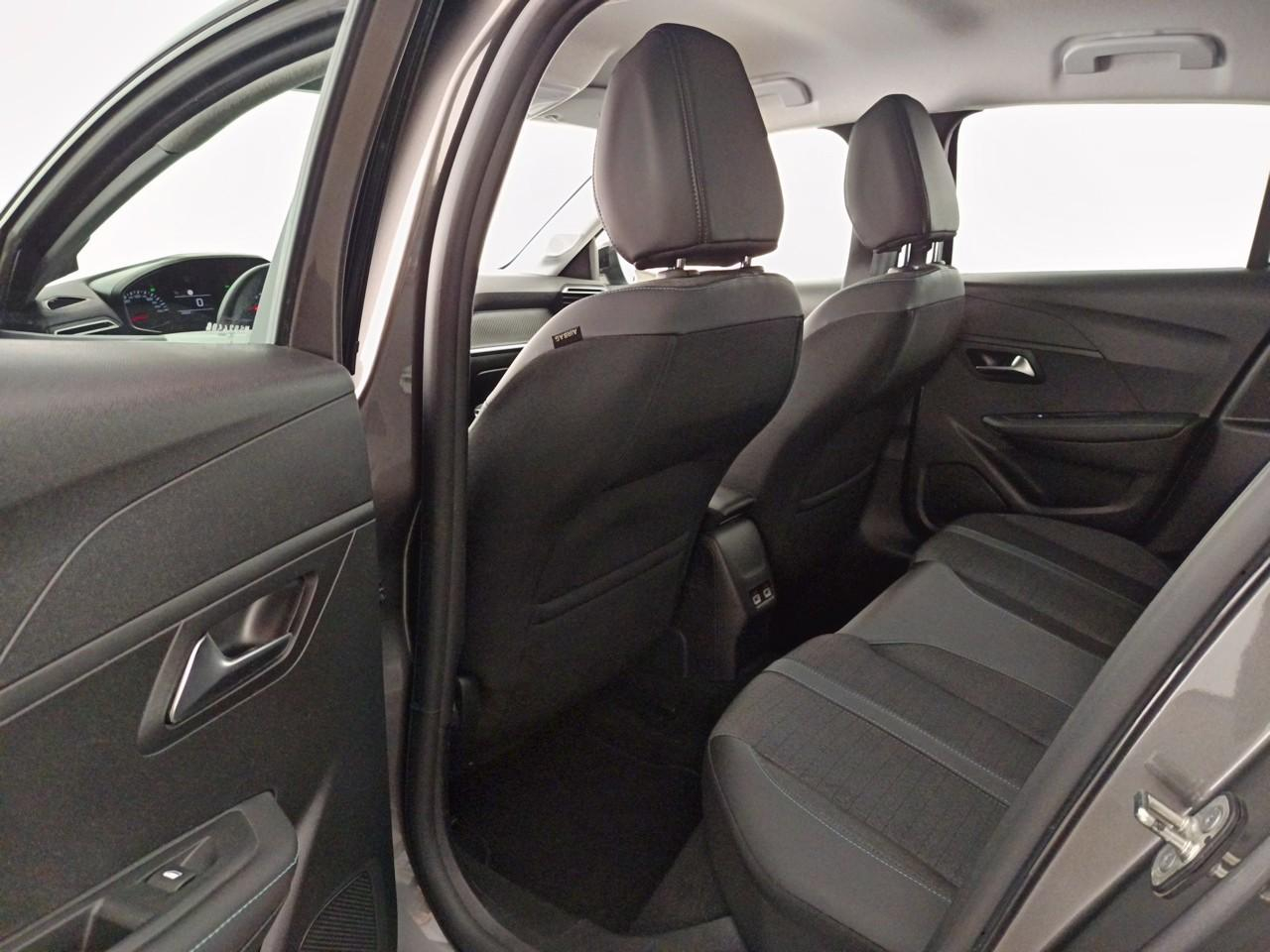 Peugeot 208 puretech 100 s&s bvm6 allure — photo 18