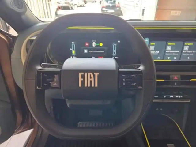Fiat Panda grande  electrique 113ch icône — photo 13
