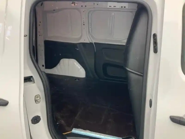 Citroën Berlingo van taille m 650kg bluehdi 100 s&amp;s bvm6 — photo 23