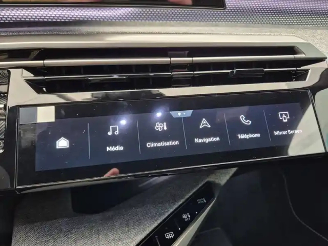 Peugeot 3008 hybrid 145 e-dcs6 — photo 67