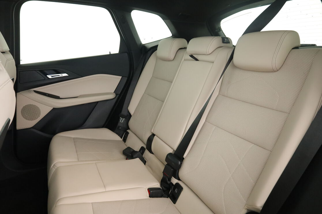 BMW Série 2 Active Tourer 225e xDrive M Sport DKG7 — photo 13