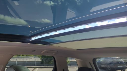 Volkswagen Touareg 3.0 TSI 381 eHybrid 4Motion Tiptronic 8 - Atmosphere – 2021 – 126916 km – Hybride rechargeable – Boîte Automatique — photo 1