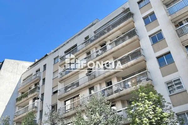 Studio 1 pièce 25 m²