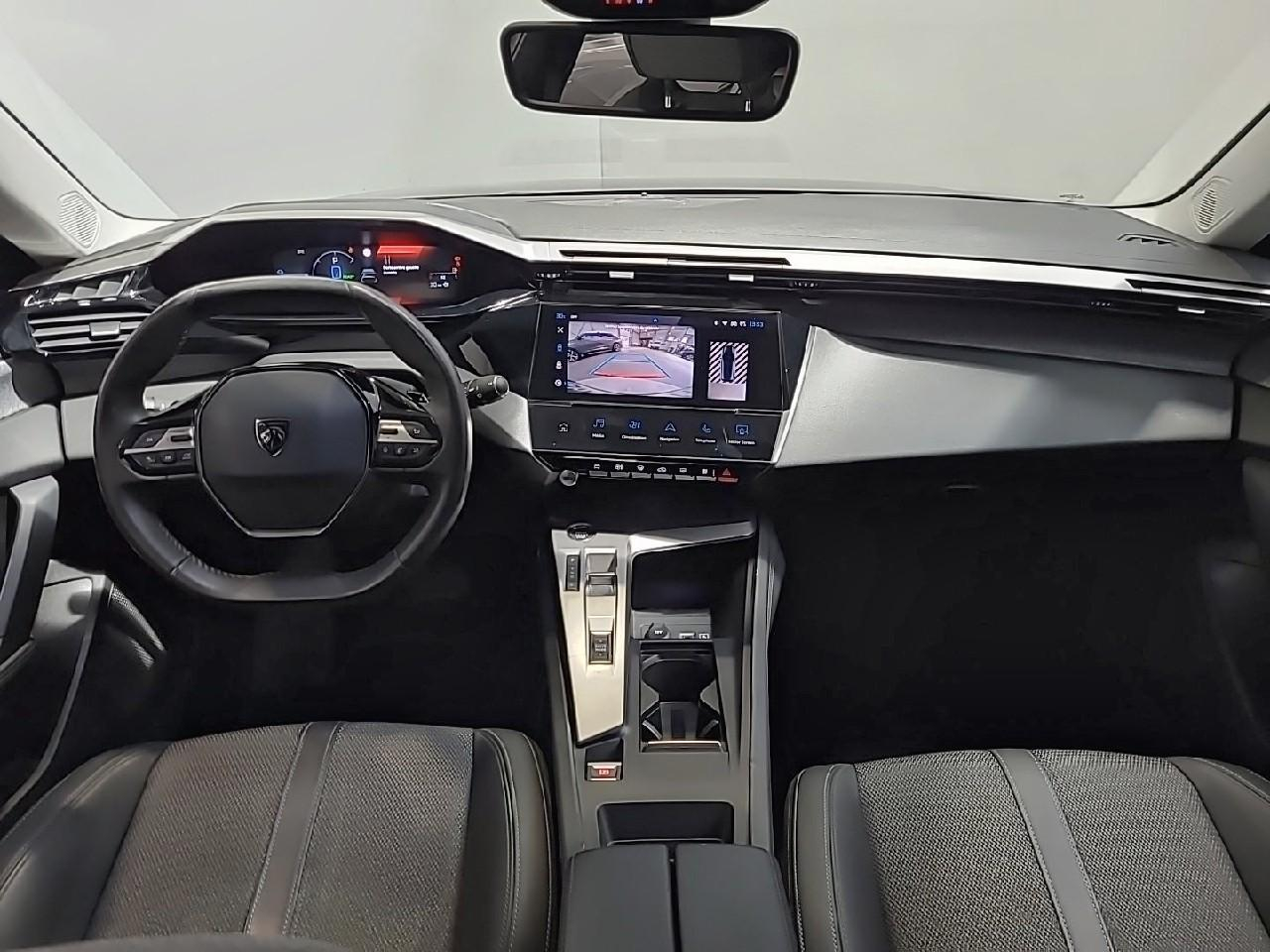 Peugeot 308 phev 180 e-eat8 allure pack — photo 12