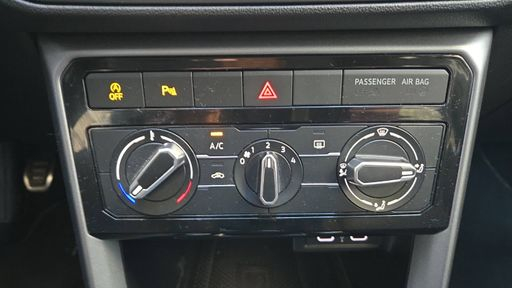 Volkswagen T-Cross 1.0 TSI 110 - Active – 2022 – 74560 km – Essence – Boîte Manuelle — photo 28