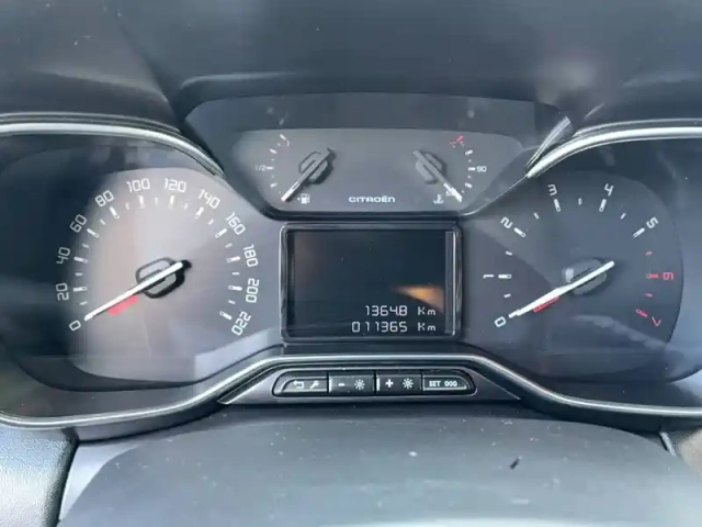 Citroën C3 Aircross puretech 130 s&amp;s eat6 — photo 97