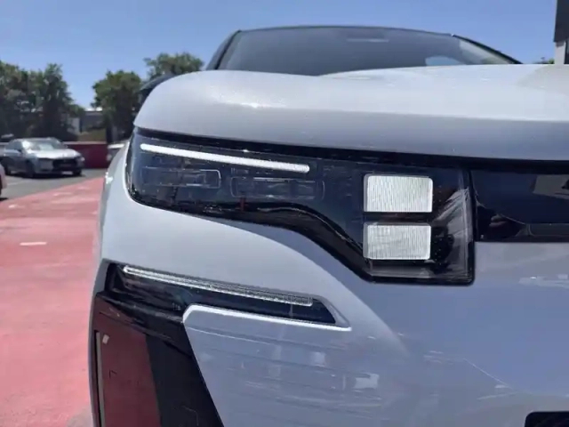 Citroën C5 Aircross hybride 145 ch e-dcs6 — photo 16