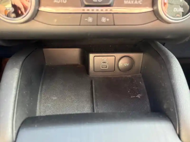 Ford Kuga 2.5 duratec 225ch phev st-line bva — photo 22