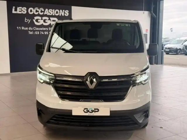 Renault Trafic fg l1h1 3t 2.0 blue dci 130ch confort e6e (17900?ht) — photo 2