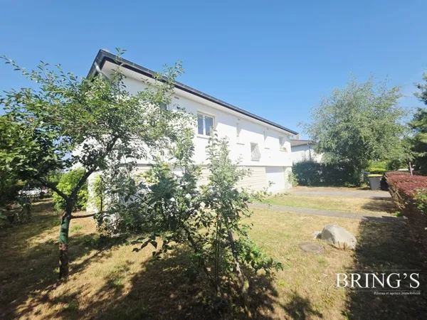 Maison 8 pièces 166 m²