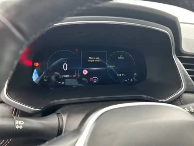 Renault Captur e-tech plug-in 160 - 21 — photo 60
