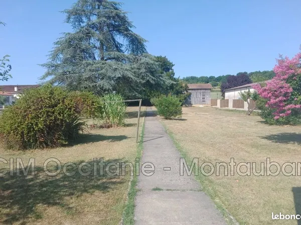 Maison 6 pièces 220 m²