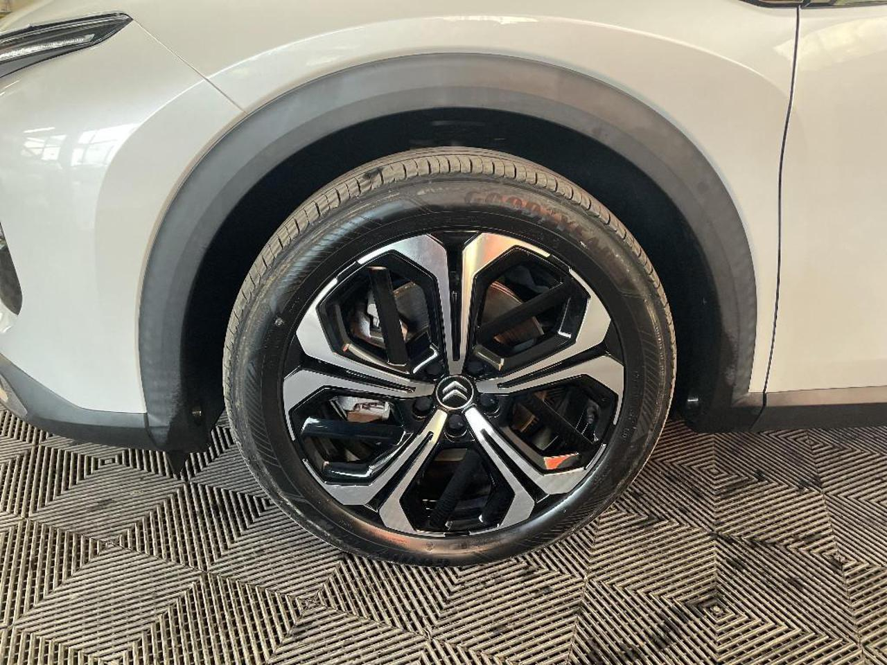 Citroën C5 X hybride rechargeable 225 s&s e-eat8 shine pack — photo 28