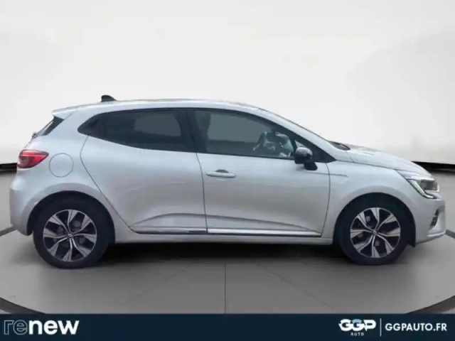 Renault Clio 1.5 blue dci 100ch evolution — photo 6