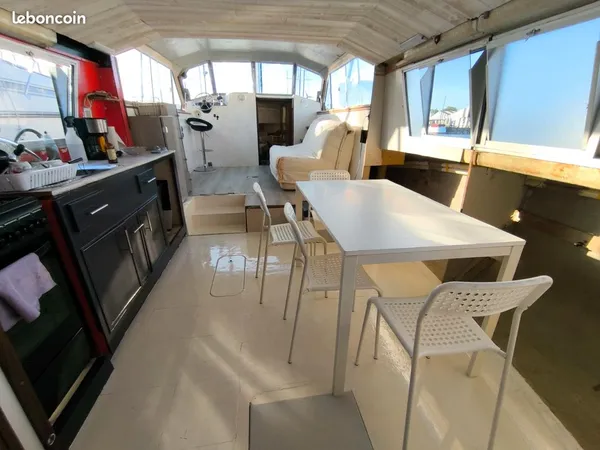 Logement atypique flottant - 40 m² - Bordeaux Bassin à Flot