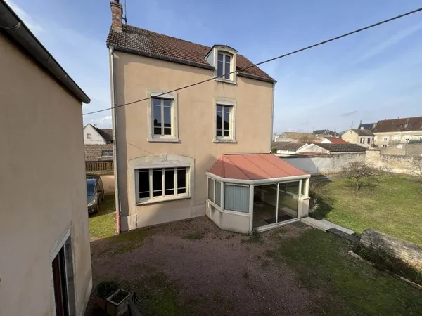 Maison 6 pièces 94 m²