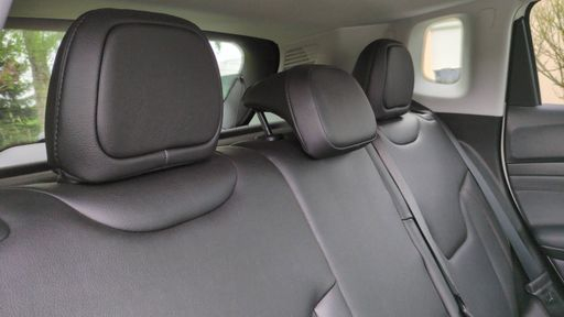 Jeep Compass 240 Plug in Hybrid 180 EAWD - Trailhawk – 2024 – 15569 km – Hybride essence – Boîte Automatique — photo 34
