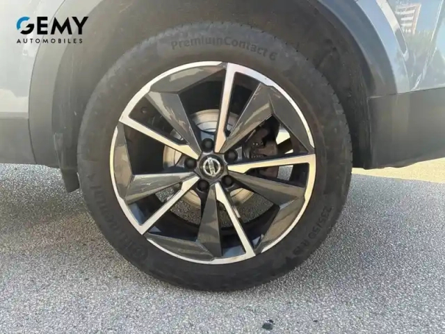 Nissan Qashqai mild hybrid 140 ch — photo 11