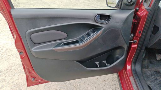 Ford KA+ 1.2 TI-VCT 85 - Active – 2018 – 98647 km – Essence – Boîte Manuelle — photo 19