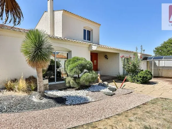 Maison 5 pièces 165 m²