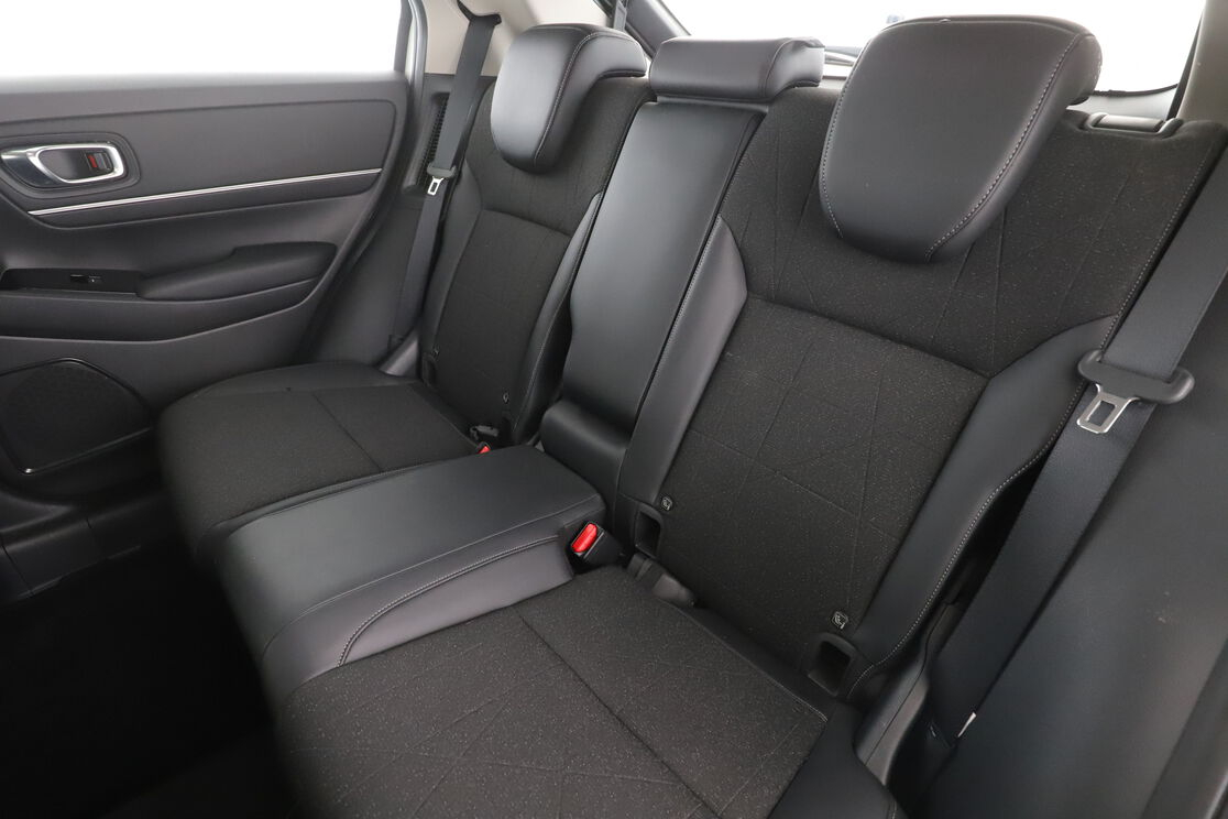 Honda HR-V 1.5 i-MMD eHEV Advance — photo 13